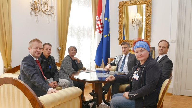 Predsjednik Vlade primio je majku i brata Jean-Michela Nicoliera